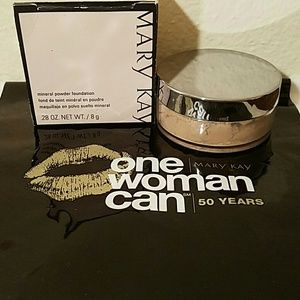 Mary Kay mineral powder foundation