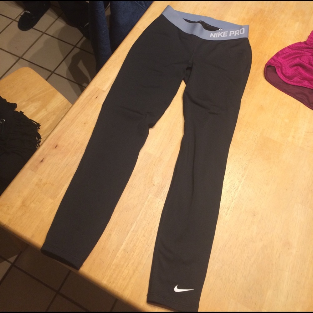 Nike pro leggings