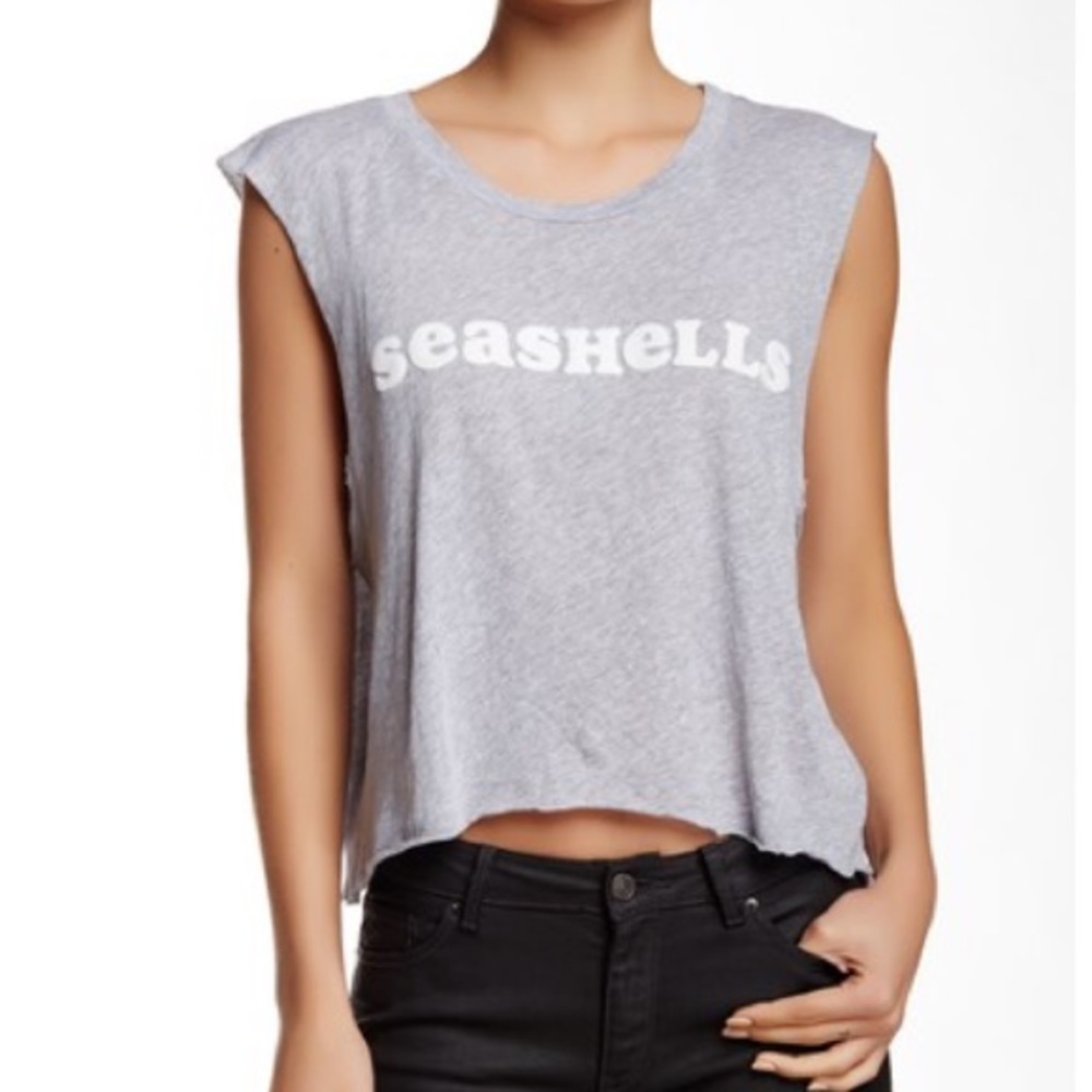 ❌sold out ❌NWT Wildfox Top "she sells seashells"