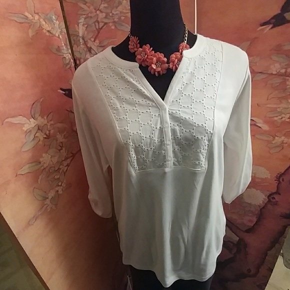 Karen Scott Tops - Nwt Karen Scott. 3/4 sleeve Daytrip top