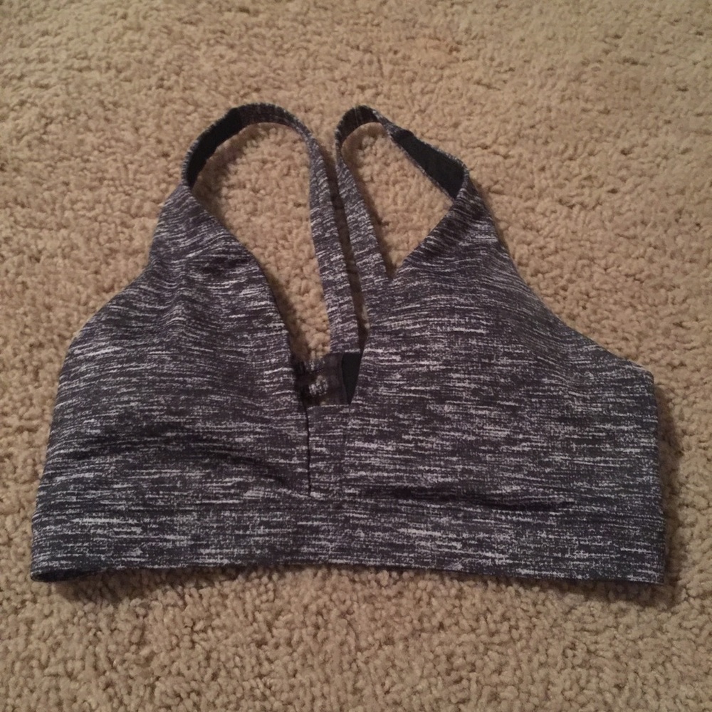 Sports bra size small