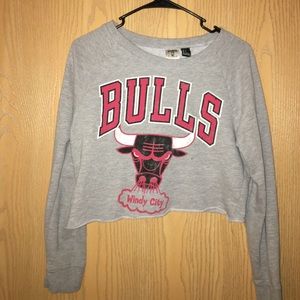 Chicago Bulls cropped sweater