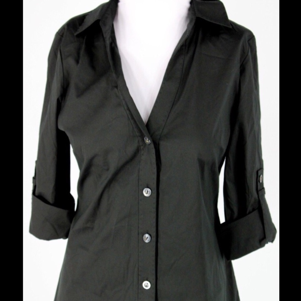 💝WOMEN'S ELIE TAHARI BUTTON DOWN SHIRT💕🎁