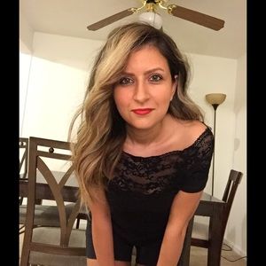 Meet your Posher, Parisa