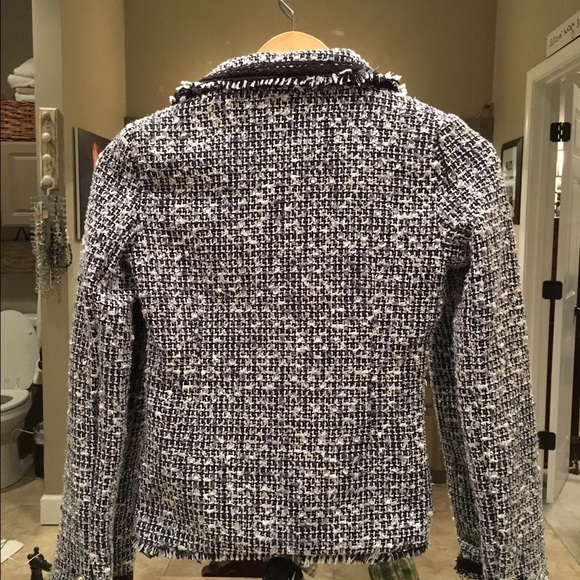 NWT Blazer or Jacket has a worn classy fringe look - Picture 2 of 4