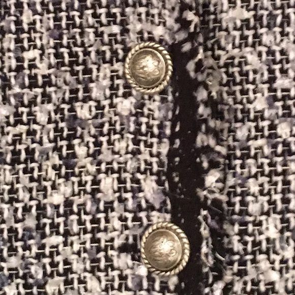 NWT Blazer or Jacket has a worn classy fringe look - Picture 4 of 4