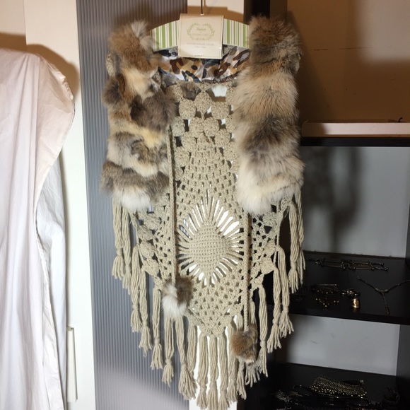 Crochet Fur Vest - Picture 2 of 3