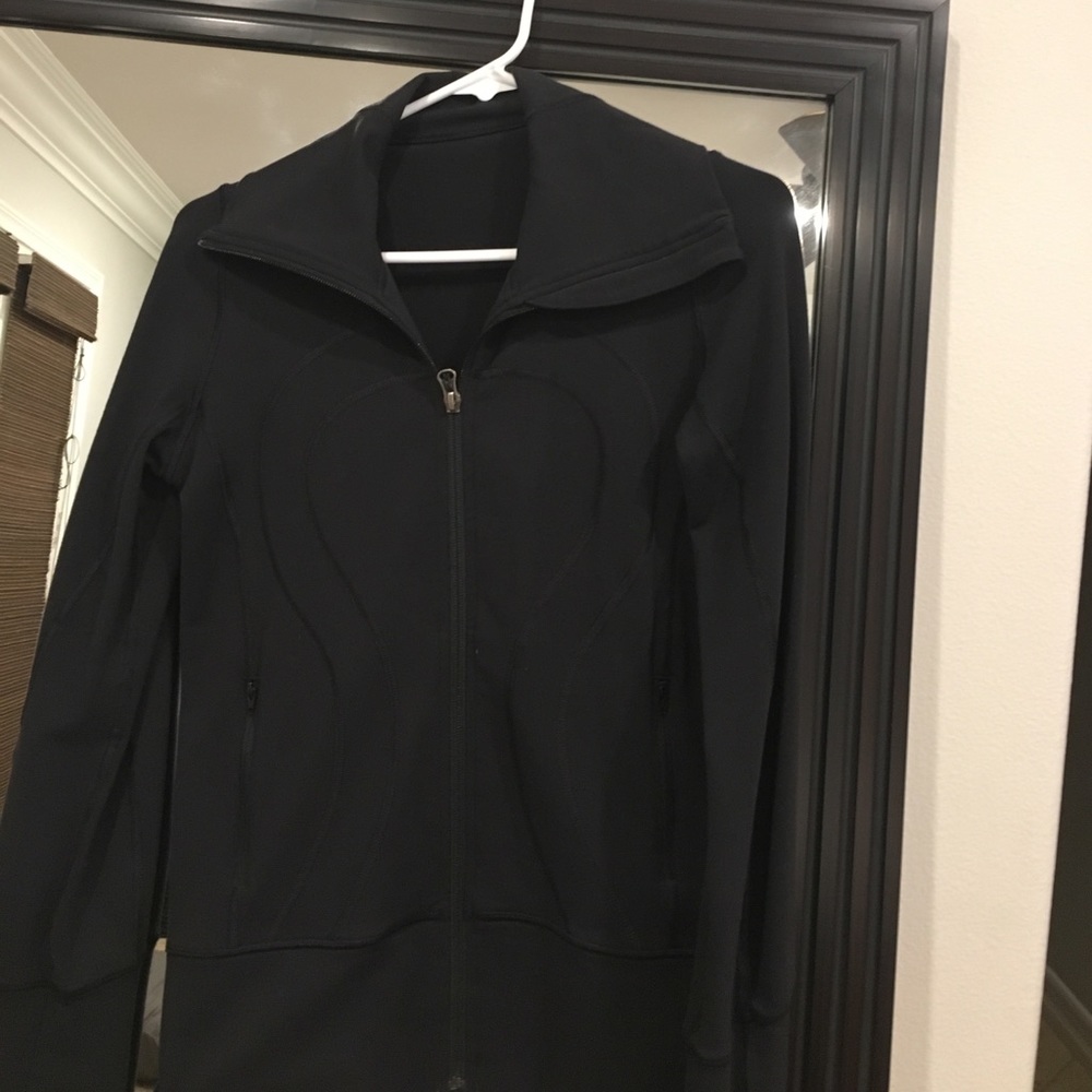 lululemon zip up