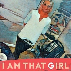 Meet your Posher, Cassandra