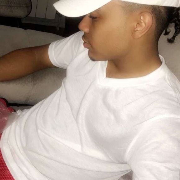 Meet your Posher, Damian - Picture 1 of 1