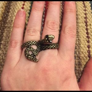 Anthropologie Gold Snake double 2-finger Ring