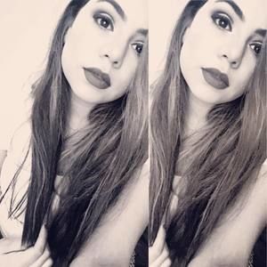 Meet your Posher, Elia