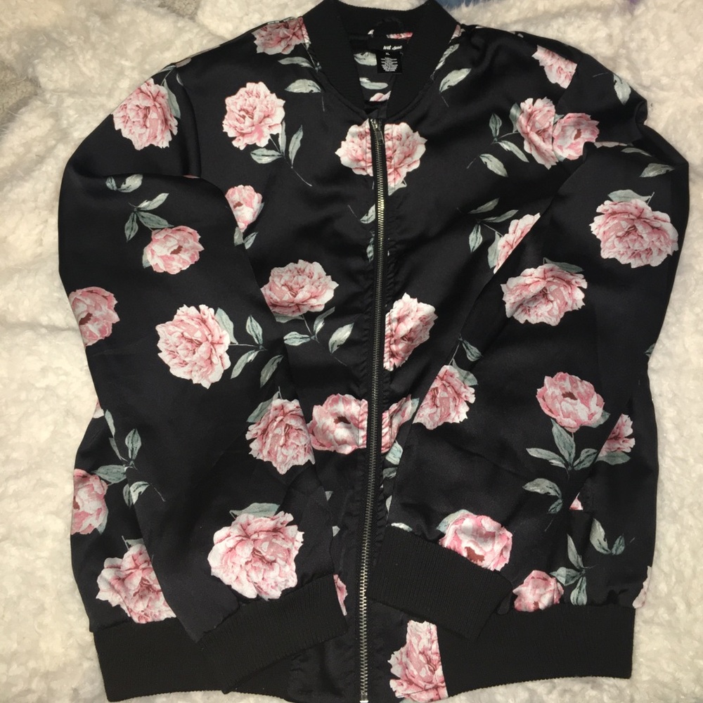 FLORAL THIN BOMBER