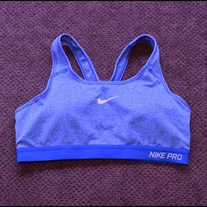 Nike Pro Sports Bra