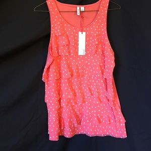 Elle Sleeveless Tier Blouse