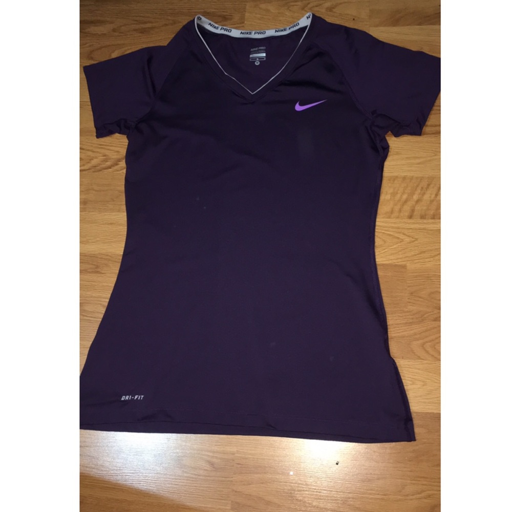 Nike workout shirt