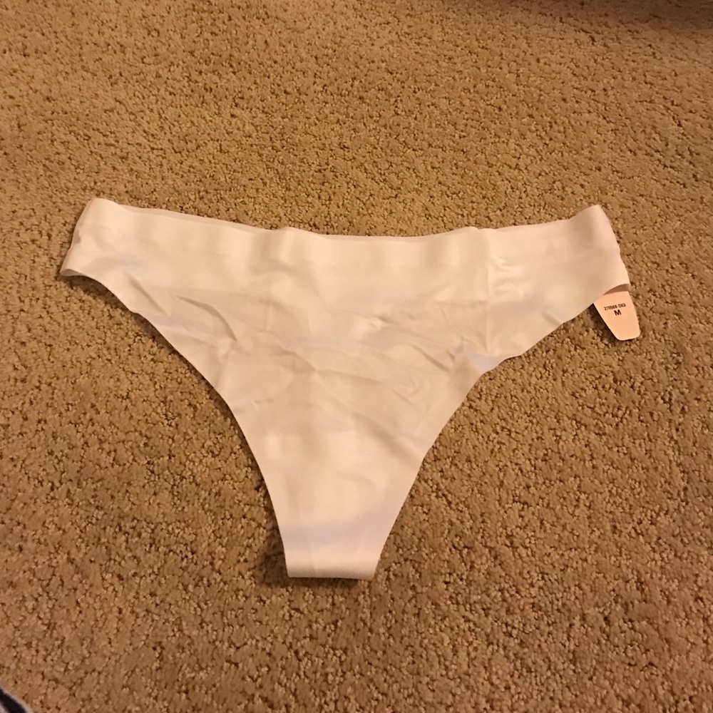 Brand new thongs,can be sold individual/bundle