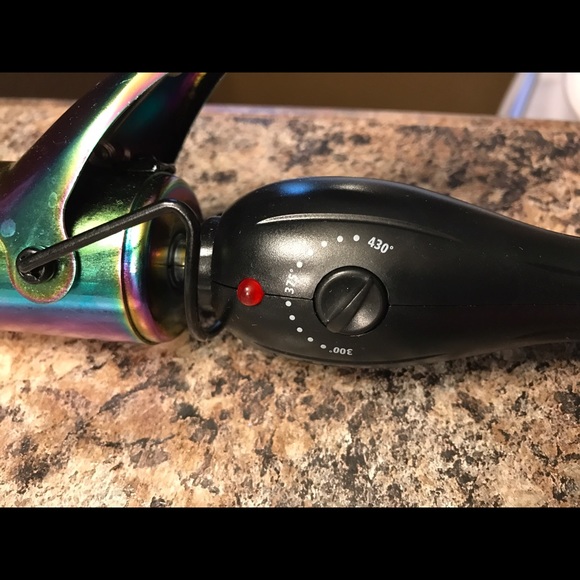 Curling iron - Picture 3 of 4