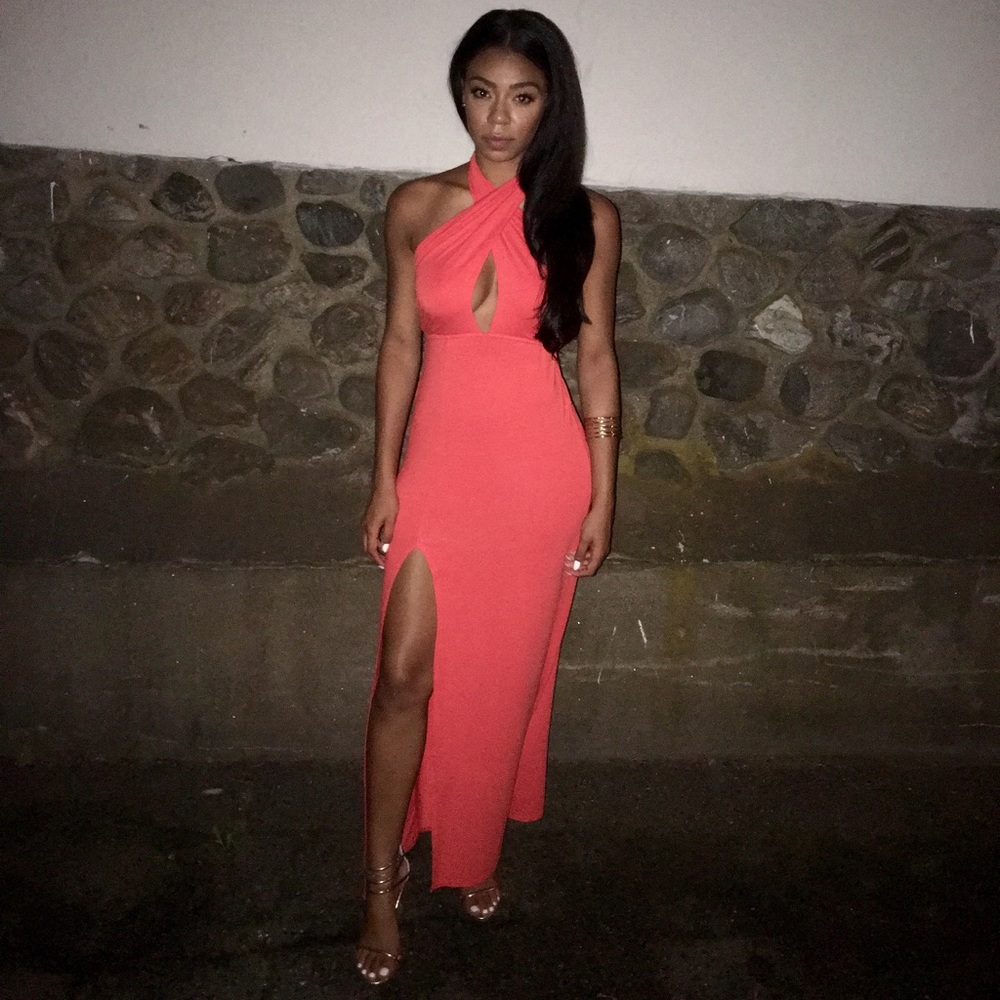🚨SOLD🚨Orange halter dress