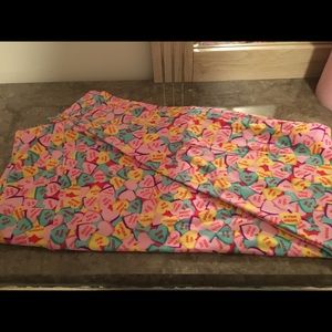 NWOT LuLaRoe TC Valentines Candy Heart Leggings!