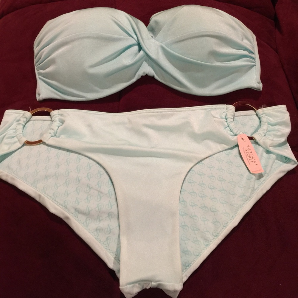 Very Sexy Knockout Twist VS Bikini