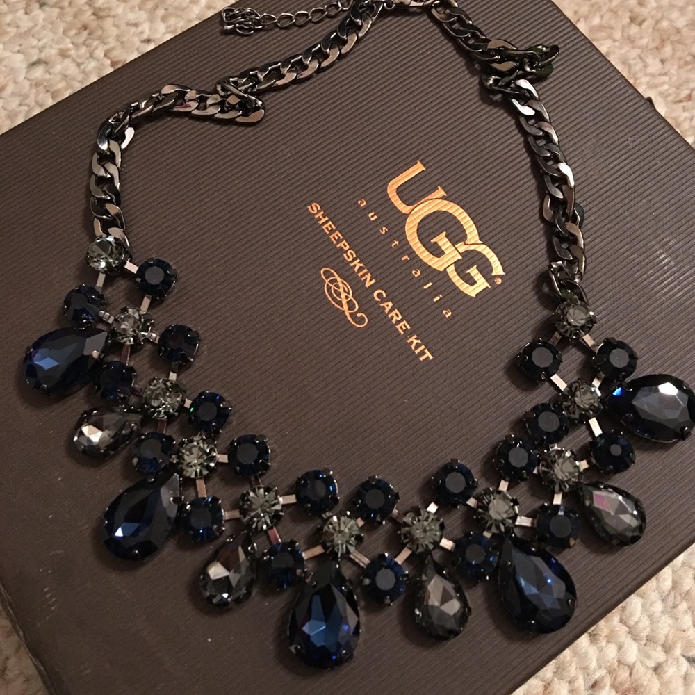 statement necklace，very pretty.brand new