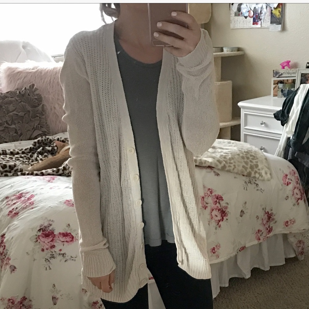 All washed out cardigan