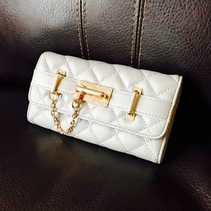 Tri--Fold Wallet w/ Bonus Cellphone Storage