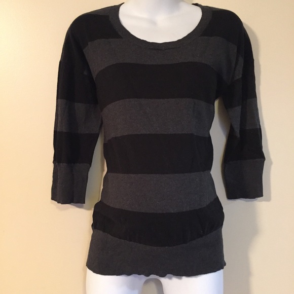 Motherhood Maternity Tops - ❤️FINAL SALE❤️Maternity sweater size Large Motherhood Maternity Tops - ❤️FINAL SALE❤️Maternity sweater size Large