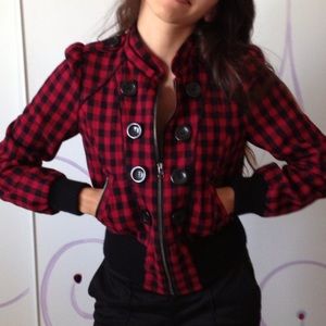 super cute cute red plaid jacket ❤