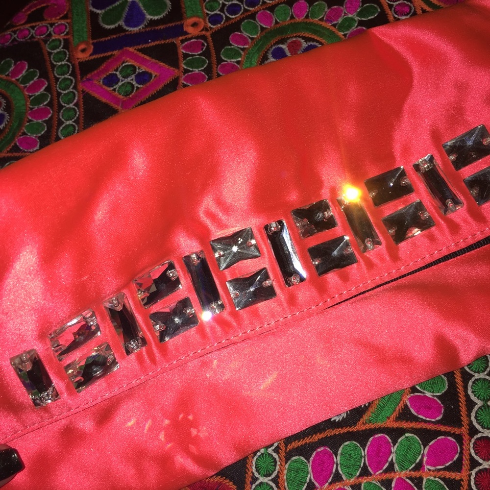 JUICY COUTURE 🎀 satin clutch