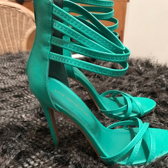 Sold - Picture 2 of 3