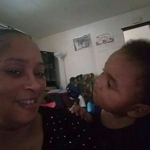 Meet your Posher, Lavetta