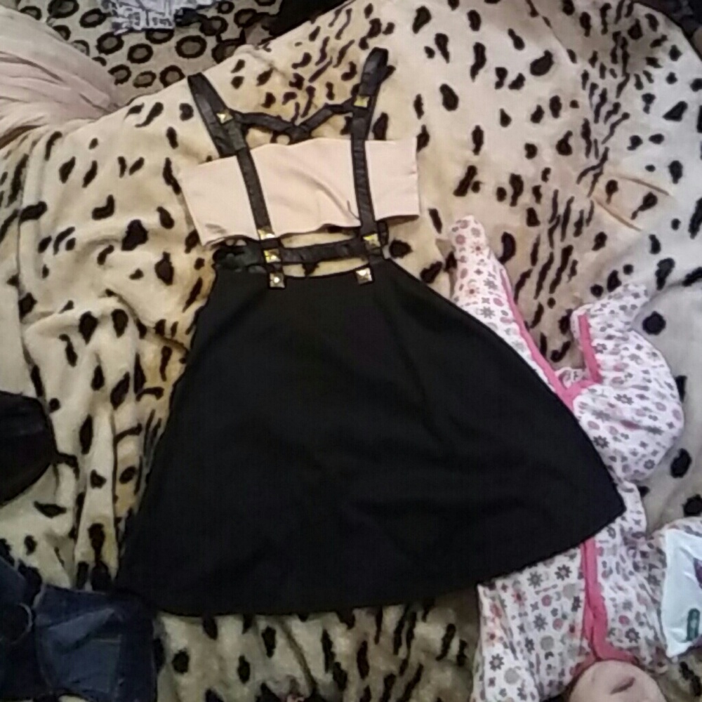 Rehab dress very cute sz sm