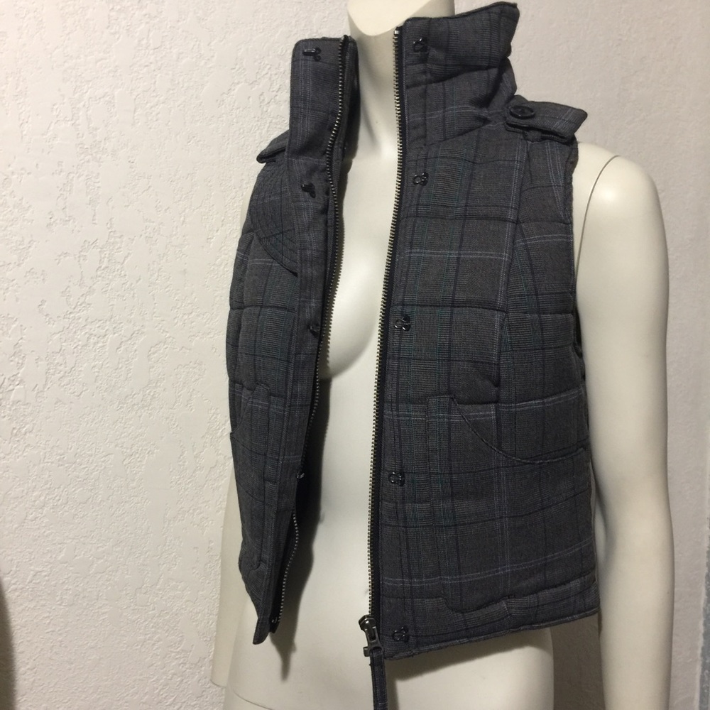 Guess plaid vest