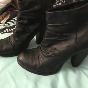 Seychelles Booties 😍