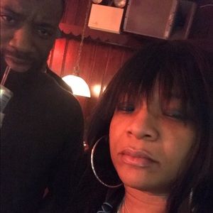 Meet your Posher, Nikkia