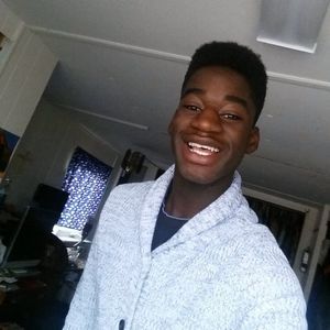 Meet your Posher, Aaron