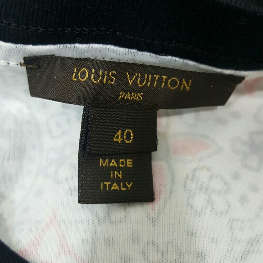 Louis Vuitton Mosaic t-shirt 💯% authentic - Picture 2 of 8