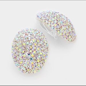 Oval rhinestone clip on earrings