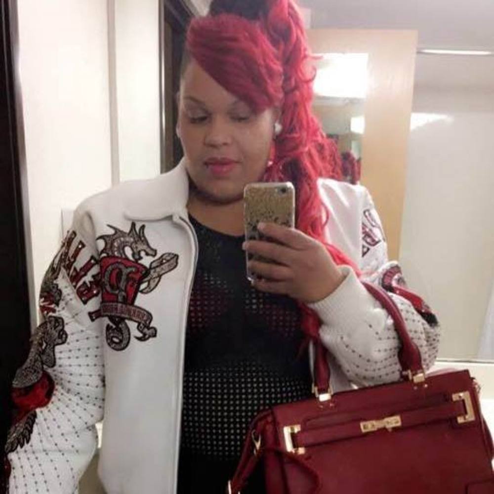 Meet your Posher, Te'a