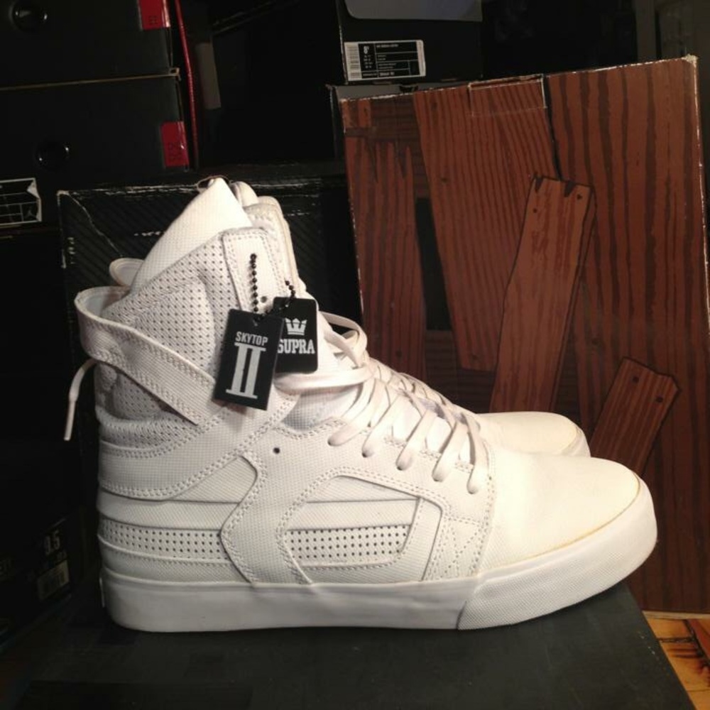 Supra Skytop II - white size 9