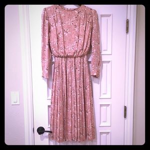 Vintage dust pink long sleeve dress