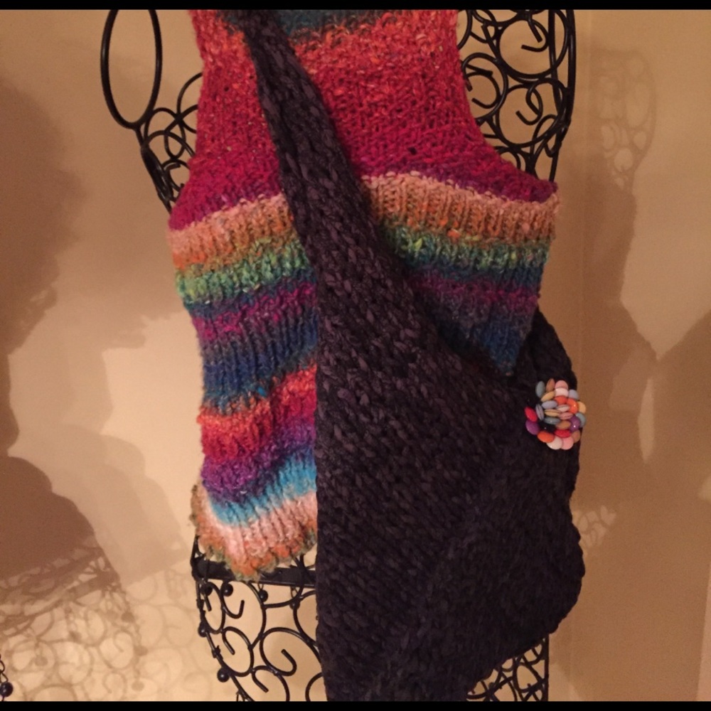 Handmade knitted purse! Brand new! Never used!