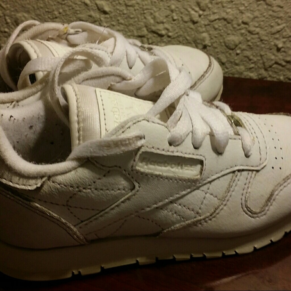 Reebok classics - Picture 2 of 5