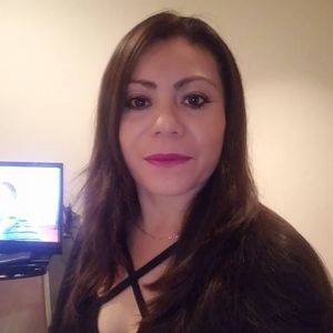 Meet your Posher, Isabel