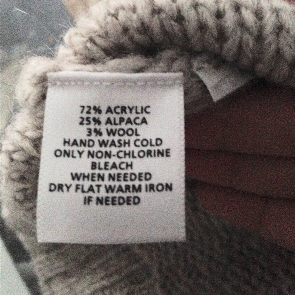 LOFT Sweater - Picture 4 of 4