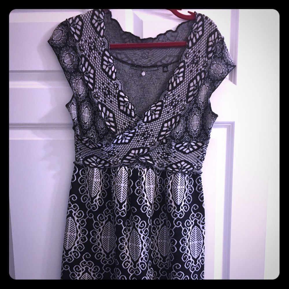 ANTHROPOLOGIE Knitted + Knotted sweater dress S-M