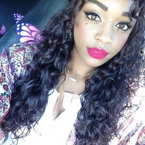 Meet your Posher, Andrea