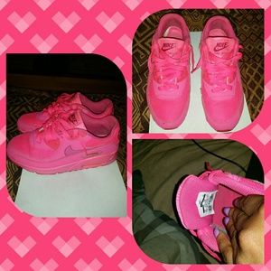 Hot Pink Air Max